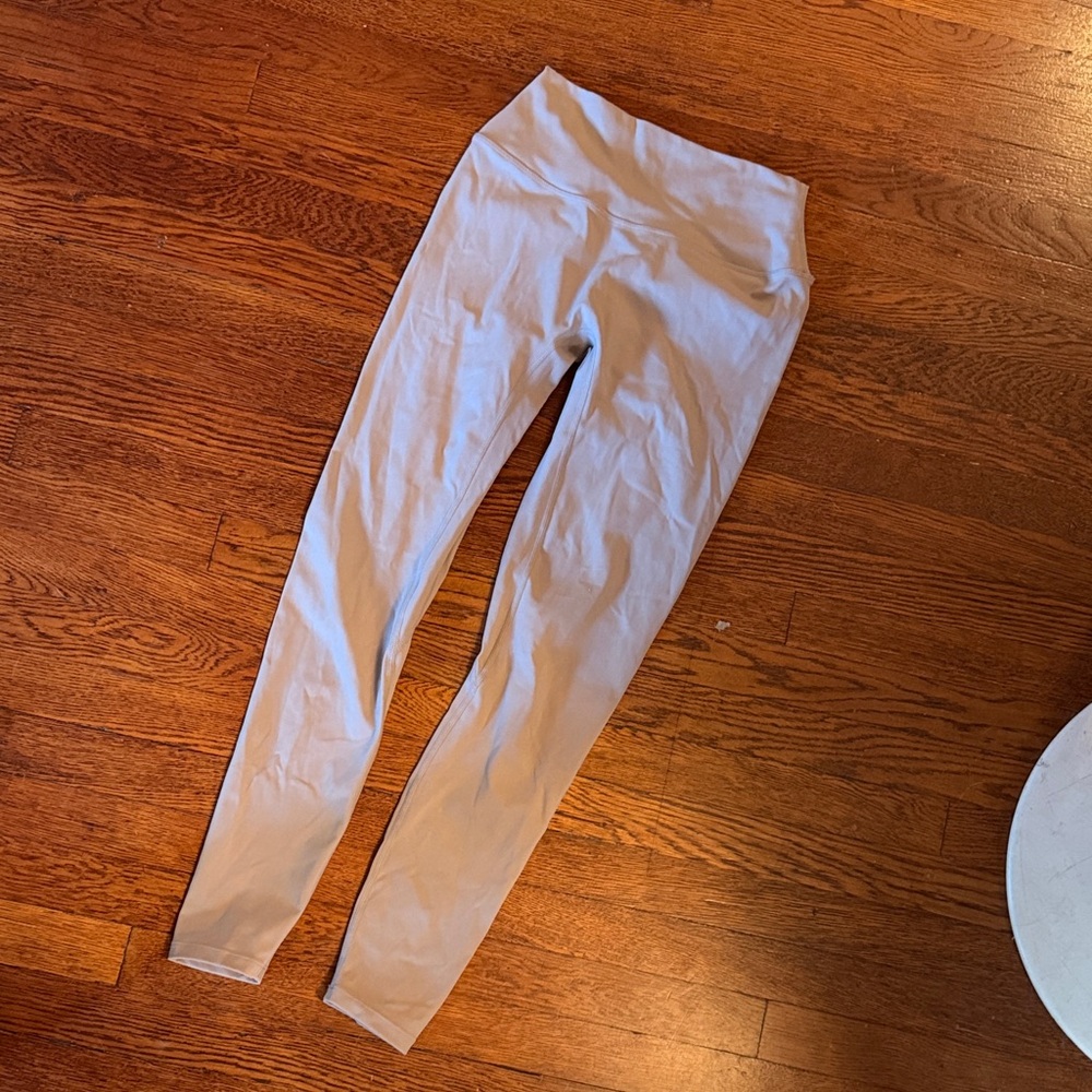 CSB Freedom Scrunch Leggings in Taupe - Picture 2 of 3